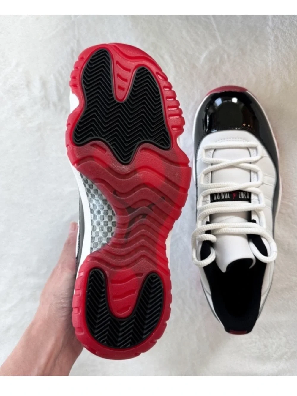 Air Jordan 11 Low Bred Black Red | Men's 8.5